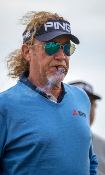 Ames shares lead at Senior British Open with Jimenez